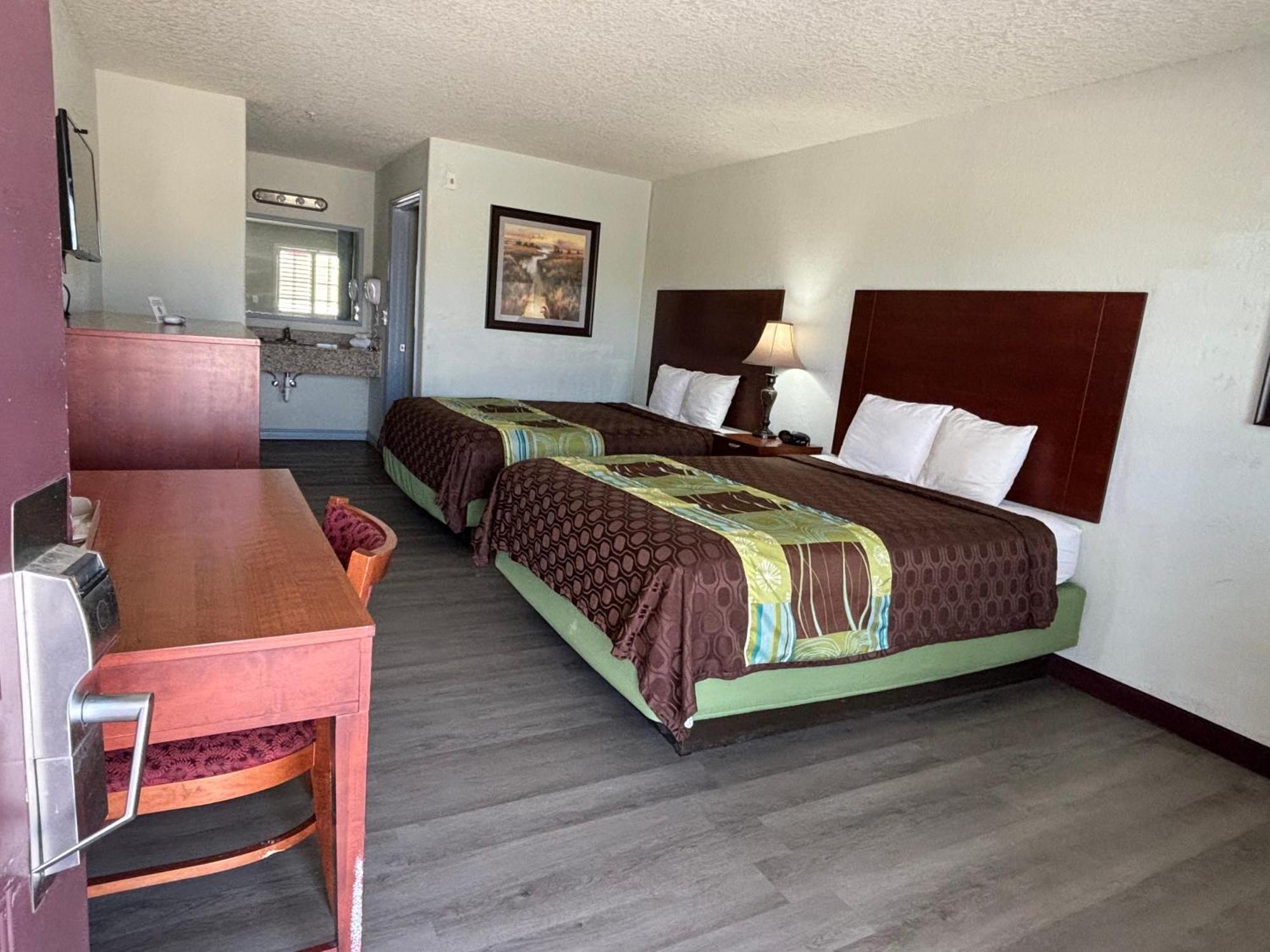 Hotel Bien Venido Pearsall Dış mekan fotoğraf